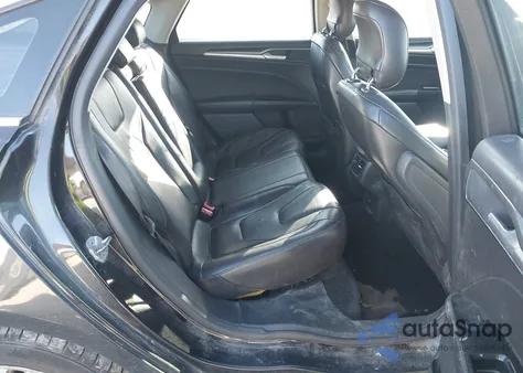 2014 Ford Fusion Titanium z USA, uszkodzony, nr VIN 3FA6P0K99ER235558